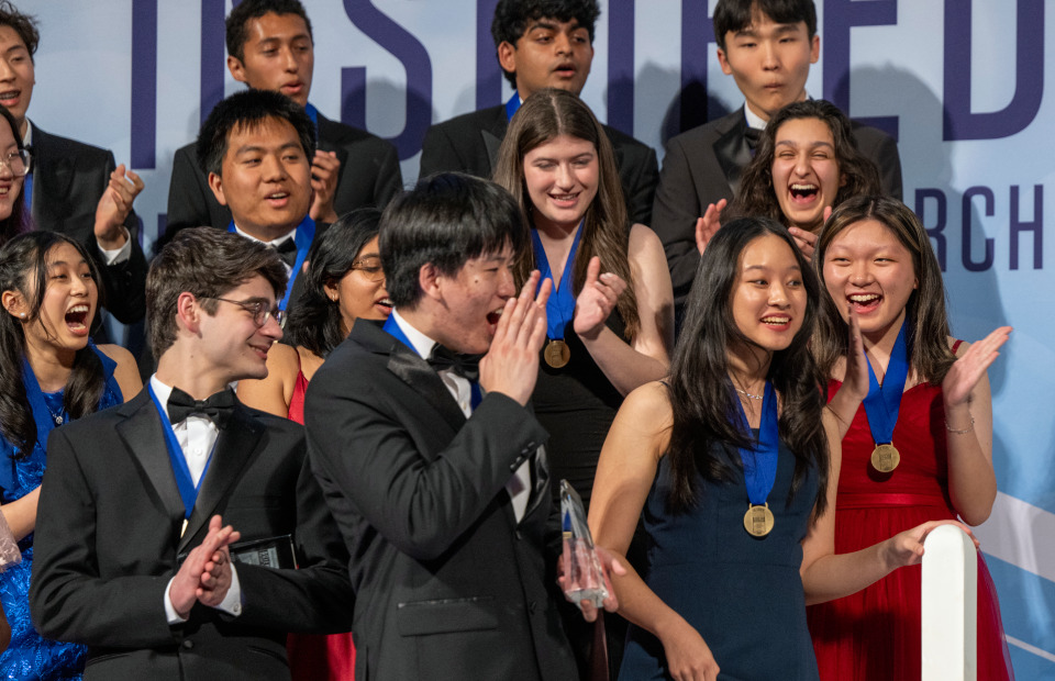 Regeneron STS 2024 finalists receiving top awards.